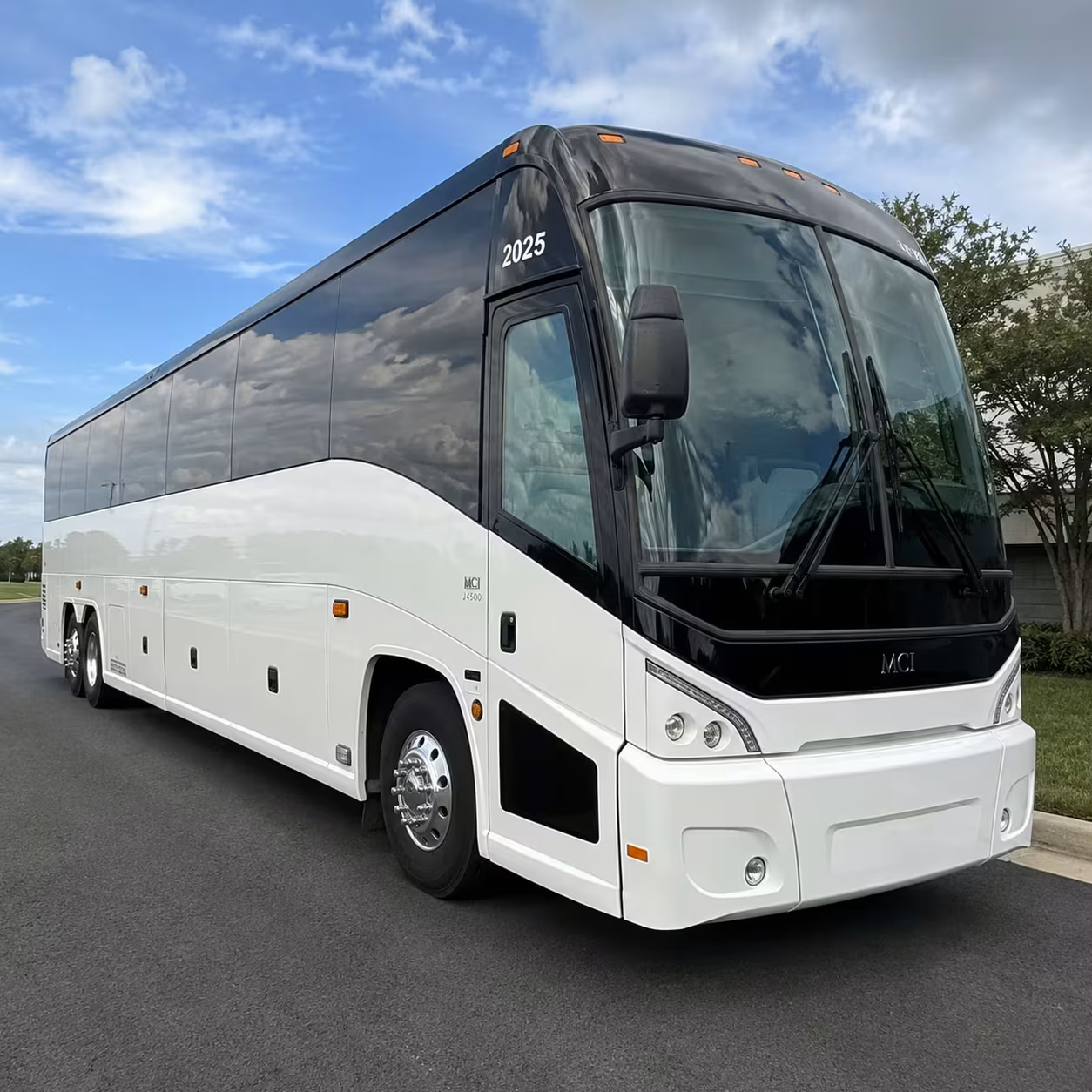 golden 1 center concert transportation in downtown sacramento