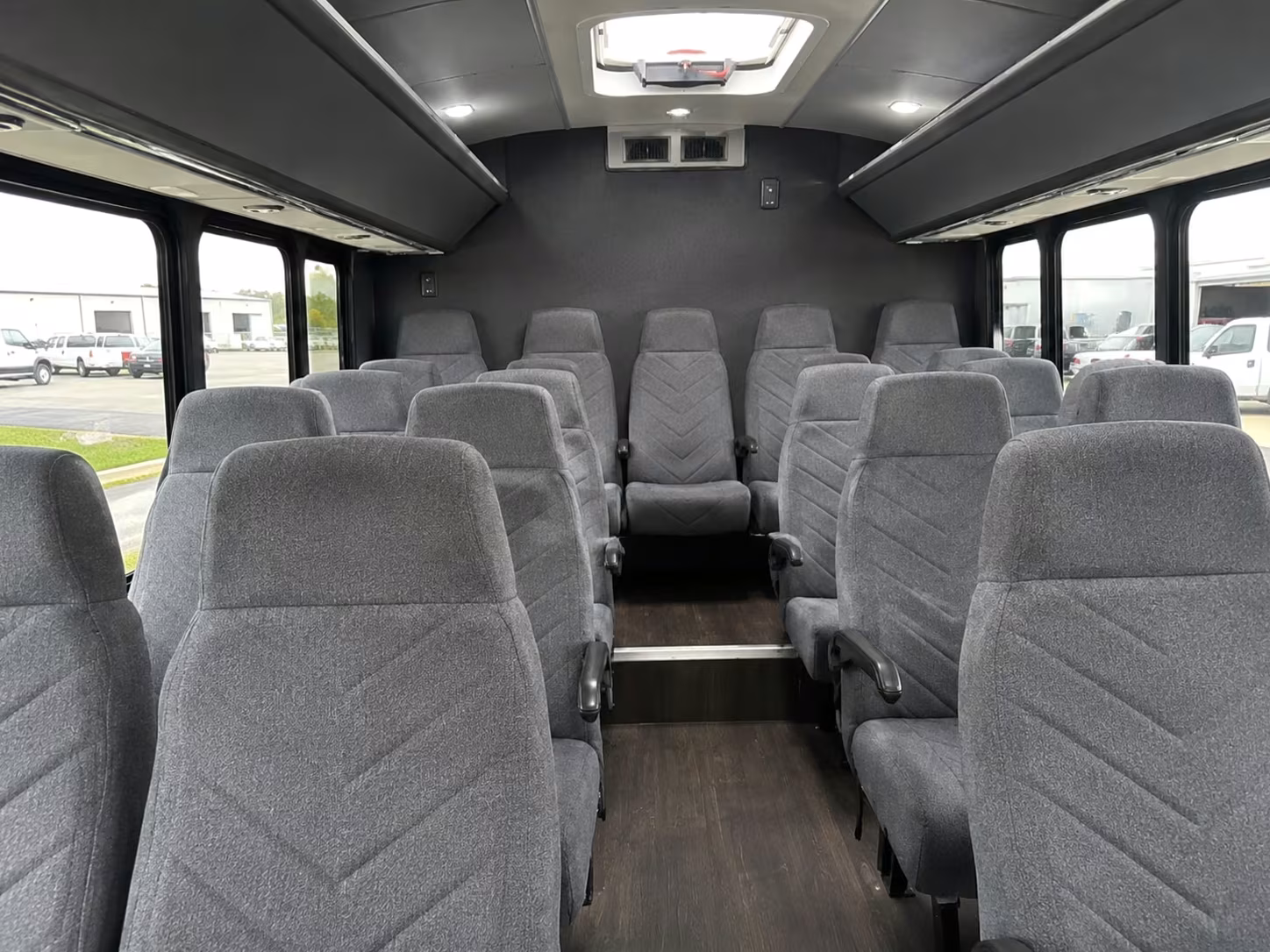 sacramento 18 passenger minibus rental